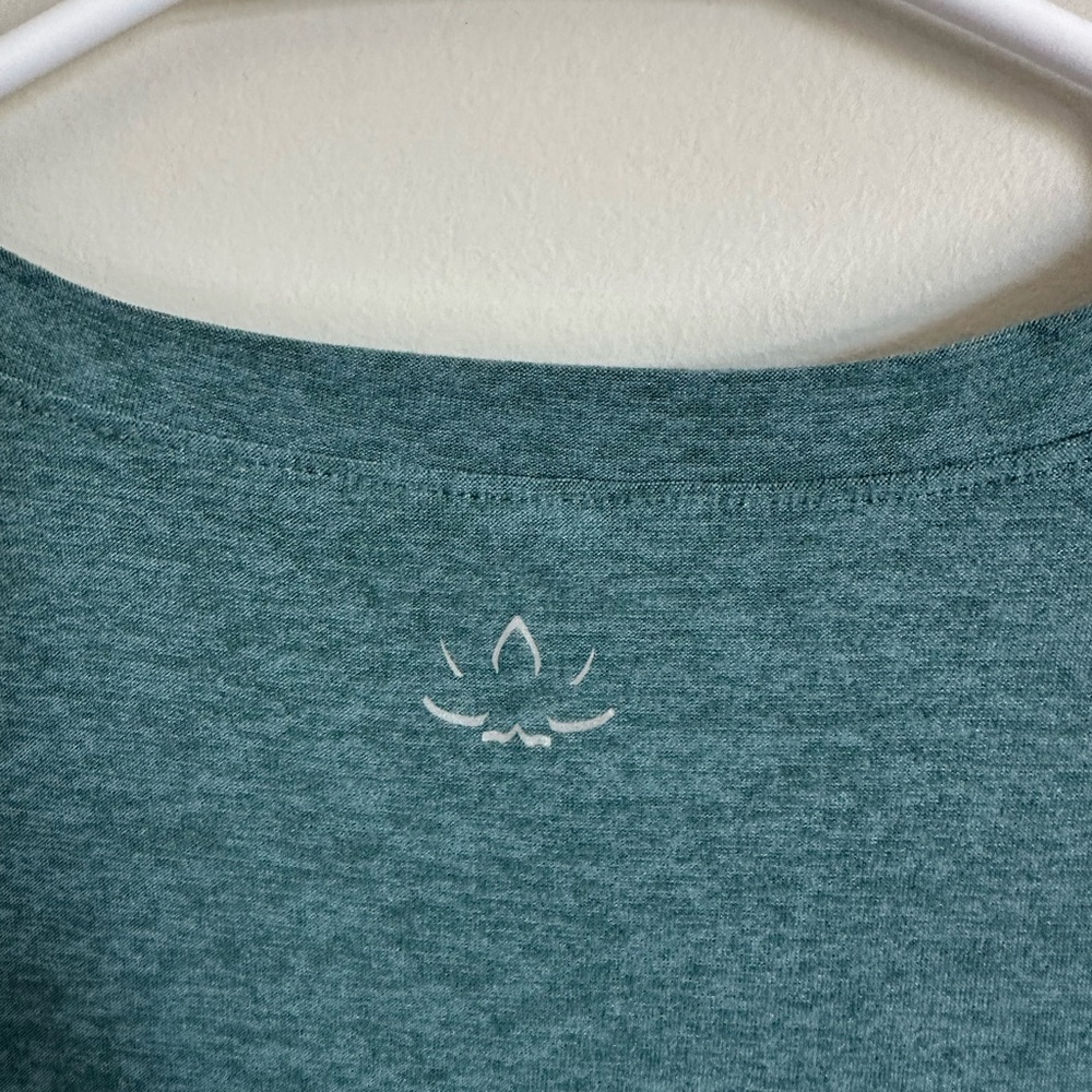 Beyond Yoga All for Ties Tank in teal - Picture 5 of 5